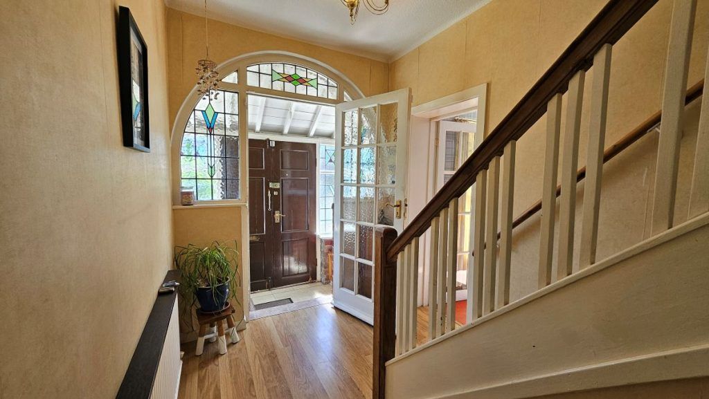 Property photo 3 of 43 3