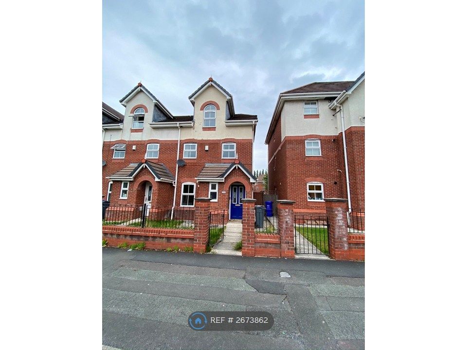 Property photo 2 of 19