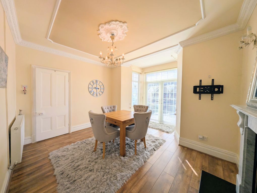 Property photo 3 of 41 Dining Room