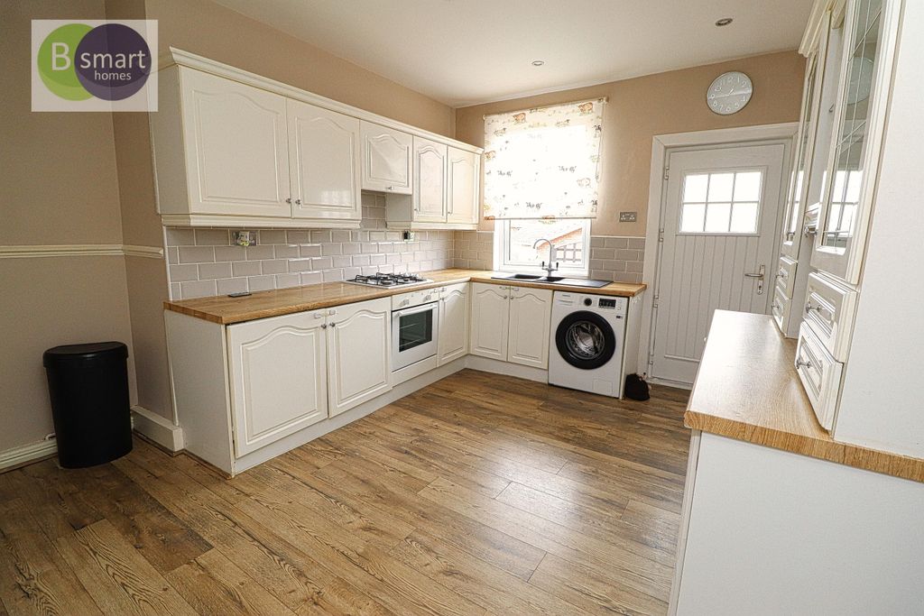 Property photo 2 of 11 Img_5130
