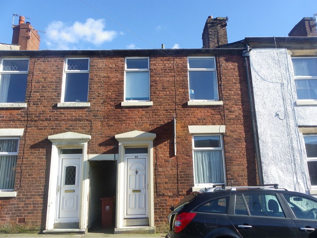 Property photo 1 of 1