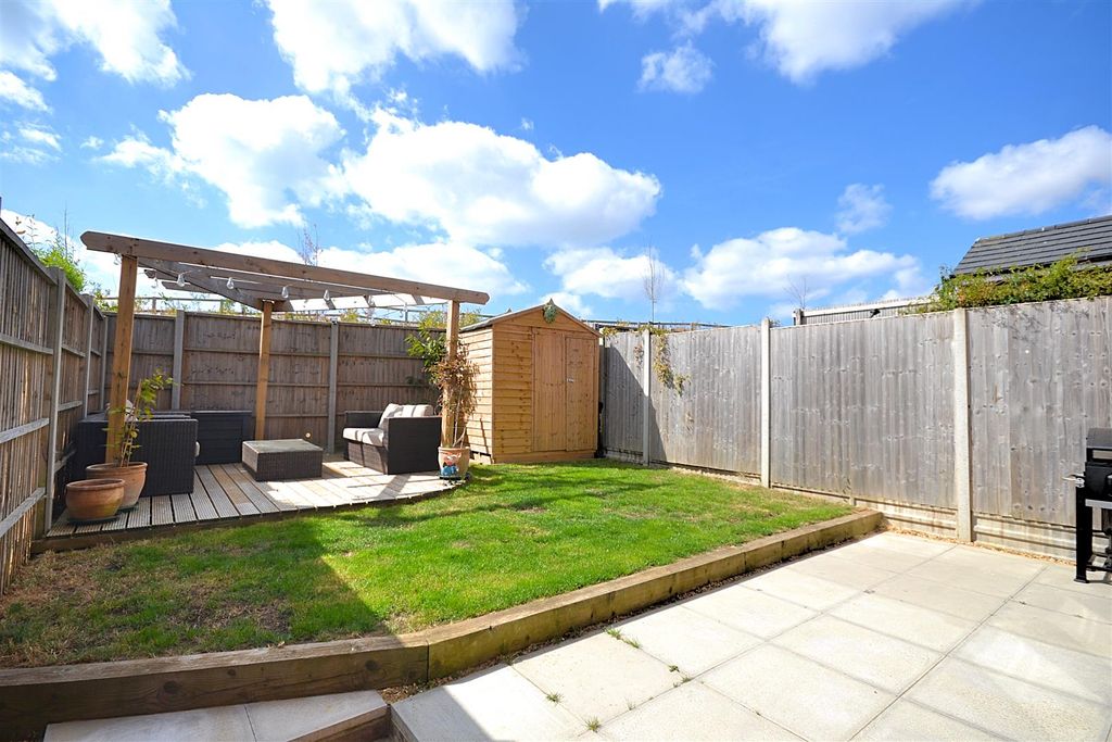 Property photo 3 of 20 38 (1).Png