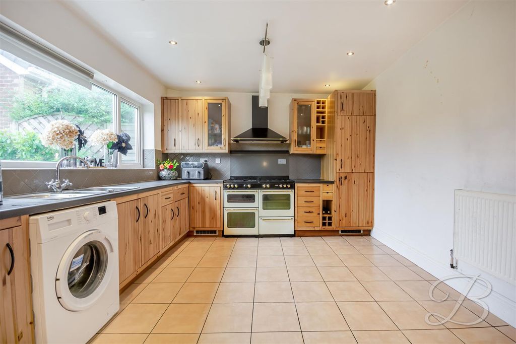Property photo 2 of 30 Ccltd-4.Jpg