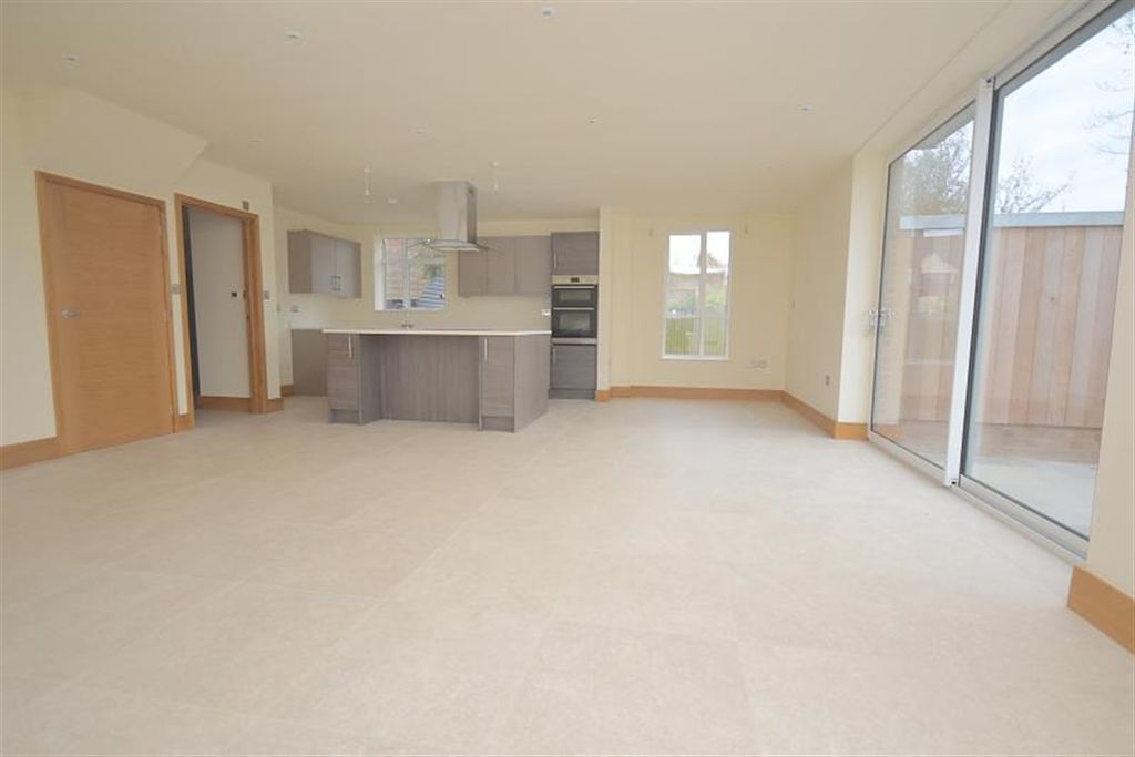 Property photo 2 of 16 Open Plan Kitchen/Diner/Family Room