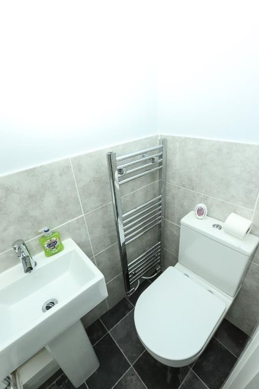 Property photo 3 of 22 29 Chester #3.Jpg