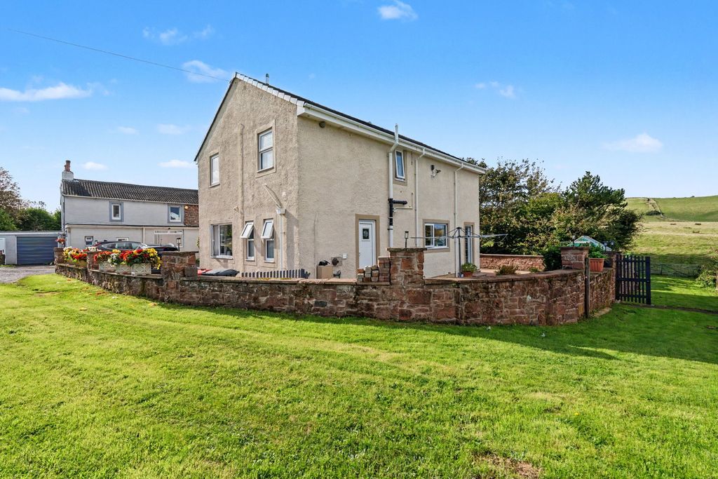 Property photo 1 of 43