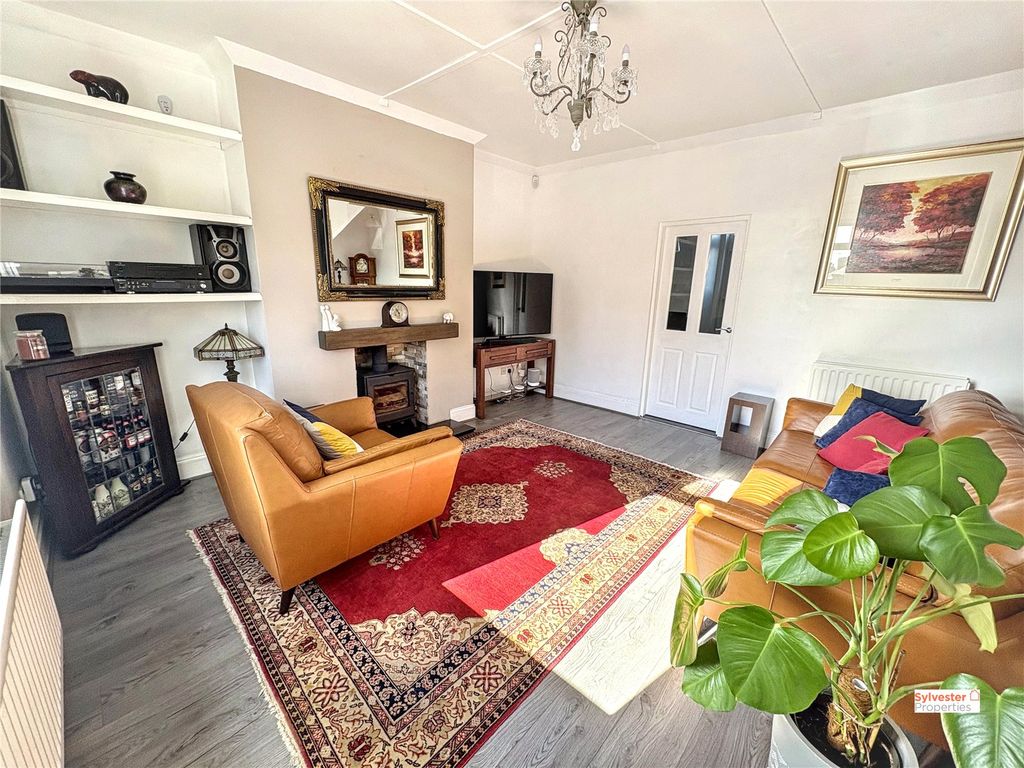 Property photo 2 of 22 Picture No. 03