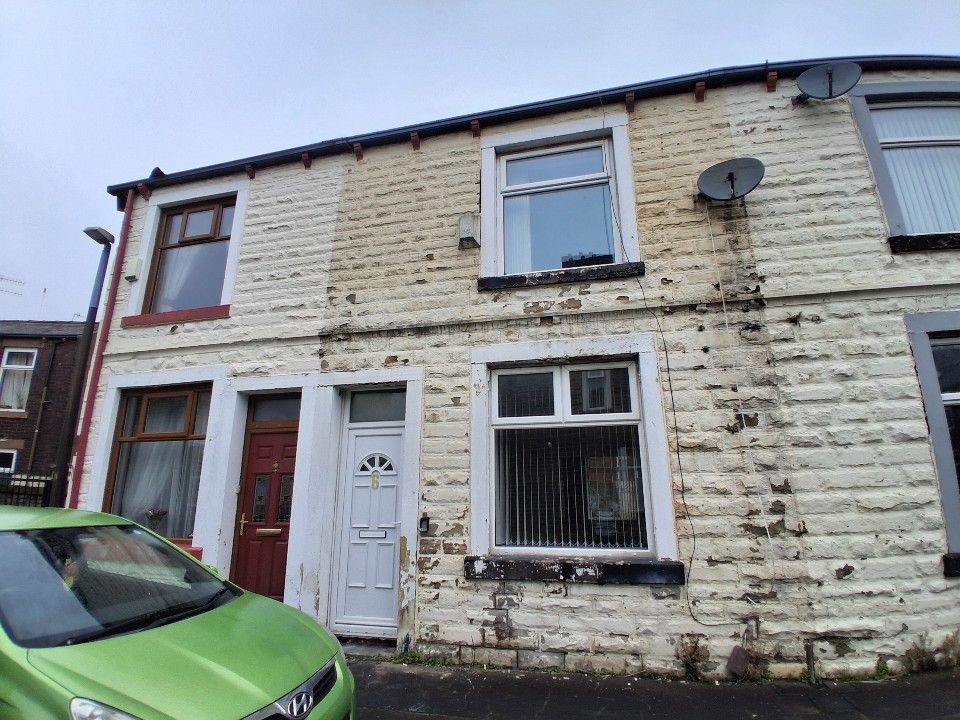Property photo 1 of 21