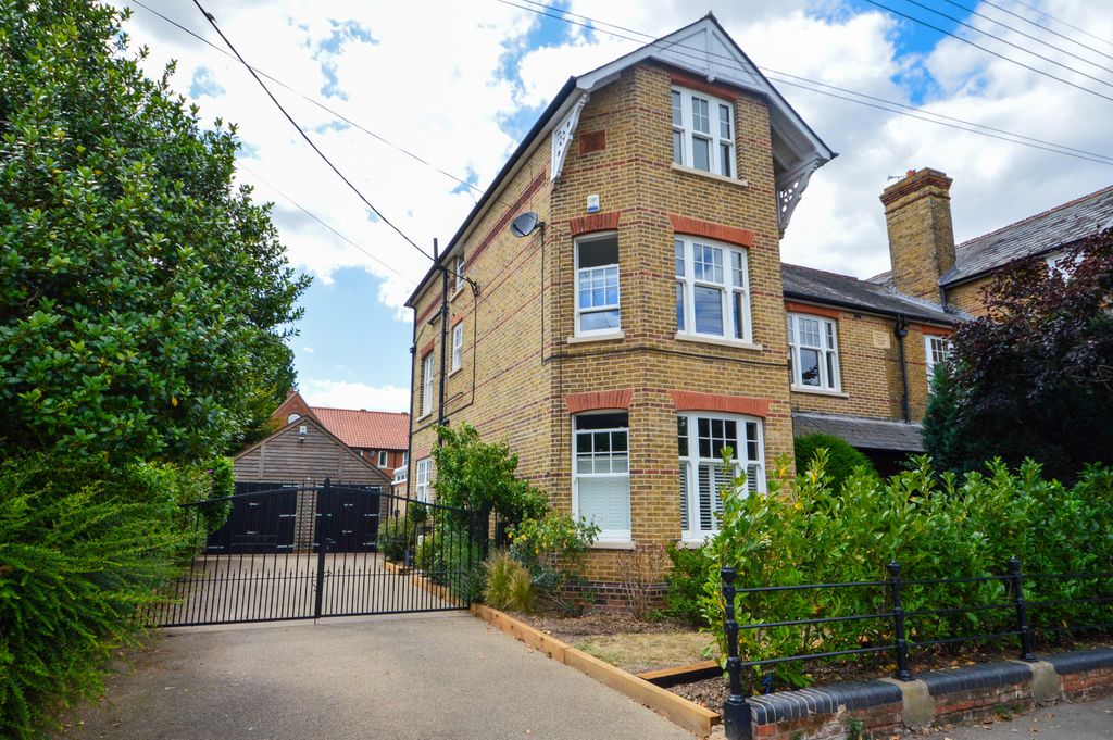 Property photo 1 of 28 Picture No. 37