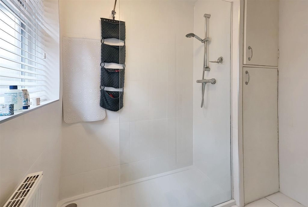 Property photo 2 of 20 Img_2042.Jpg