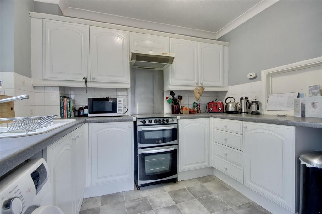 Property photo 2 of 13 6A7935CE-272D-4Dee-8296-1Bade78855B5_1_201_A.Jpeg