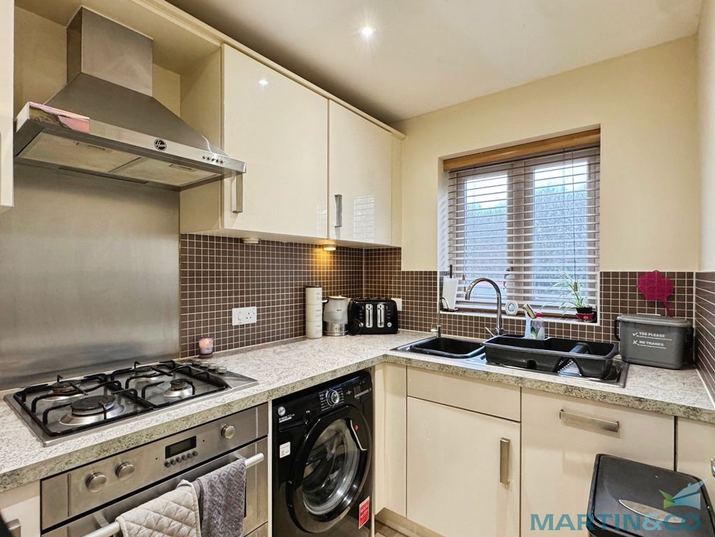 Property photo 2 of 11 23A57156--4724-9603-3638C65F514D-43673-00001607Aca