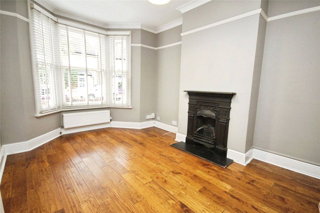 Property photo 3 of 8 Picture No. 08