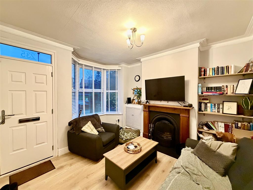 Property photo 3 of 20 3