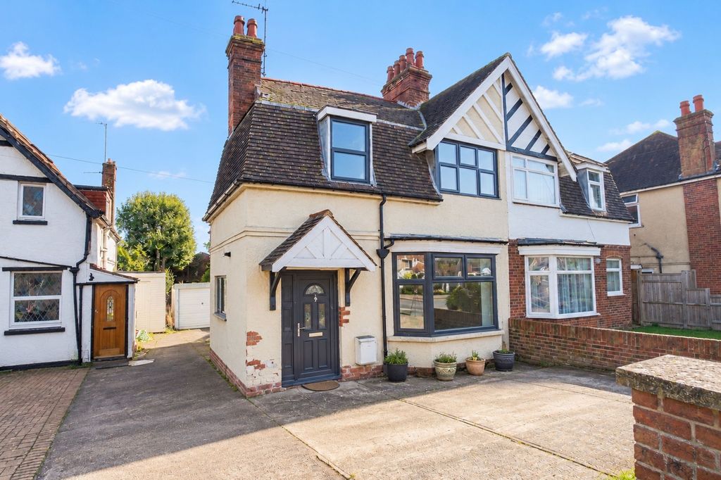 Property photo 1 of 14