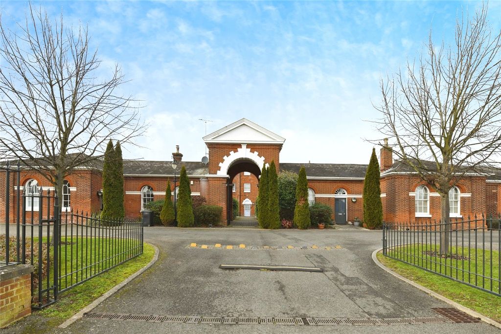 Property photo 2 of 16 Picture No. 02