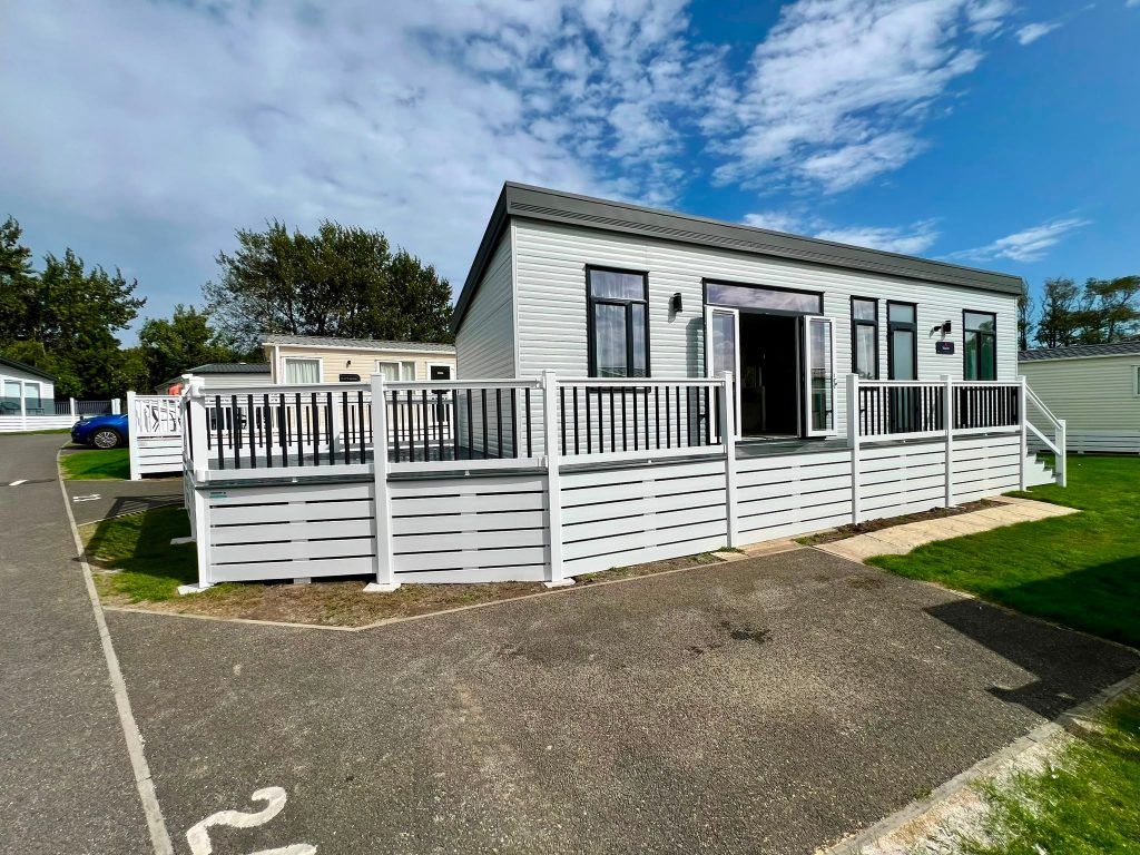 Property photo 1 of 7 Pemberton Marlow 2026 Car0065666 149941079.Jpeg