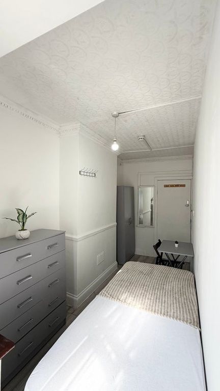 Property photo 2 of 2
