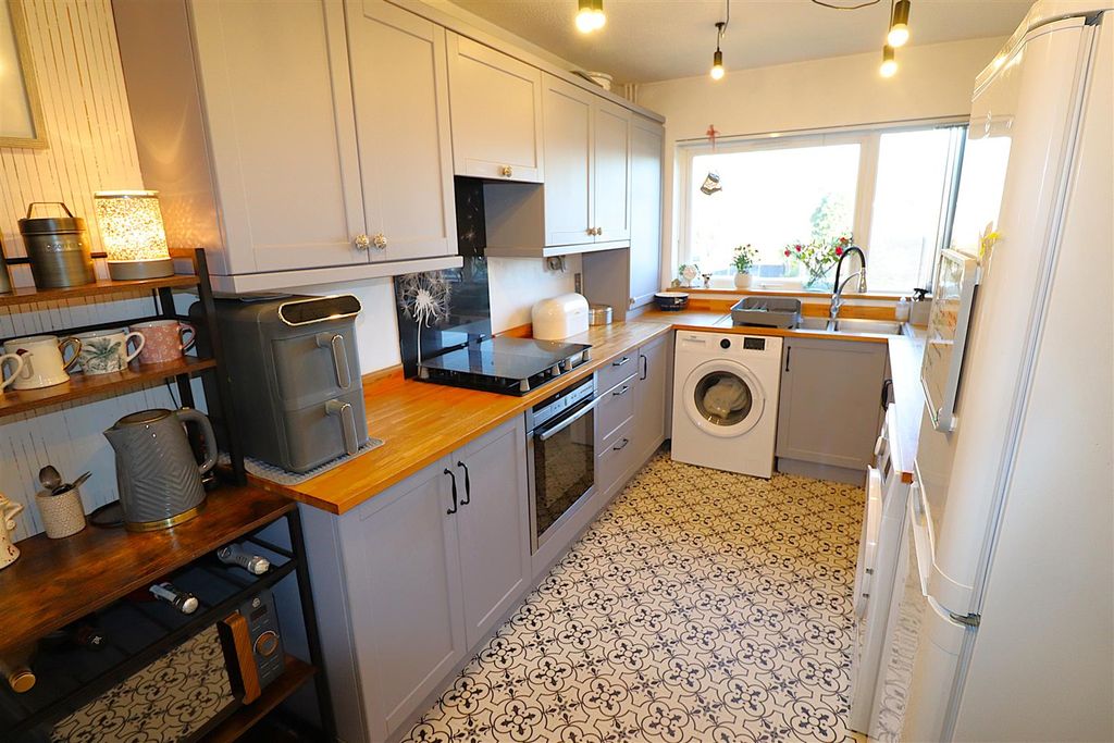 Property photo 2 of 18 Img_6512.Jpg