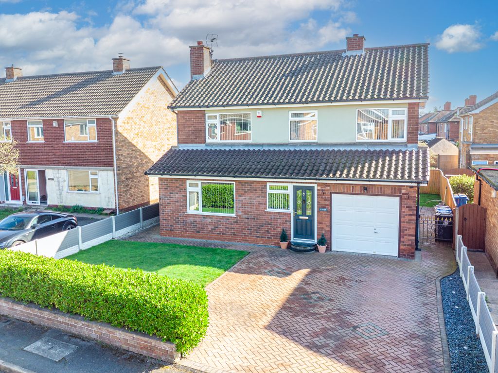 Property photo 1 of 27 Front