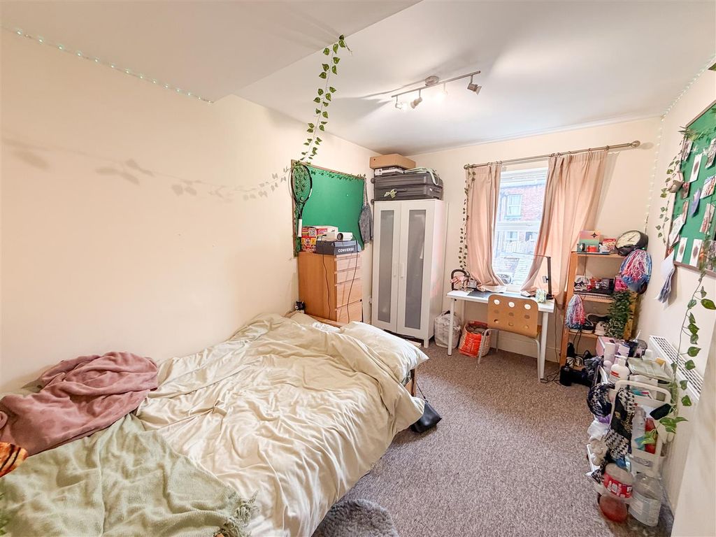 Property photo 2 of 9 Img_1395 2.Jpg