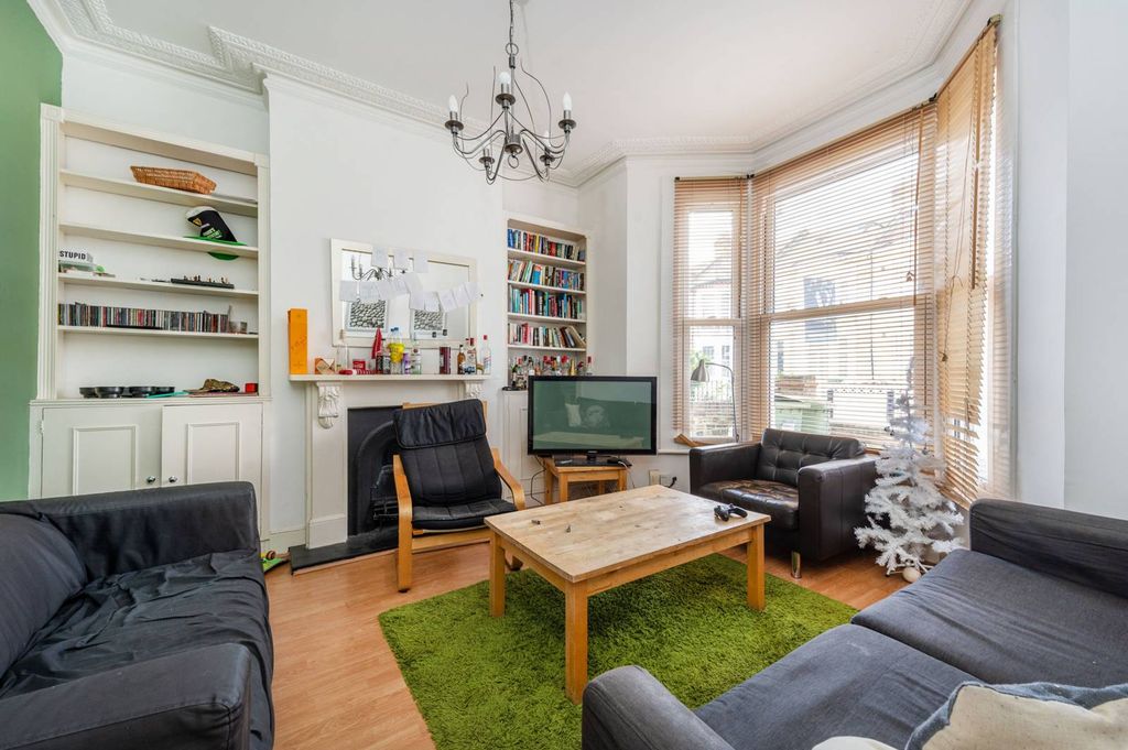 Property photo 1 of 10