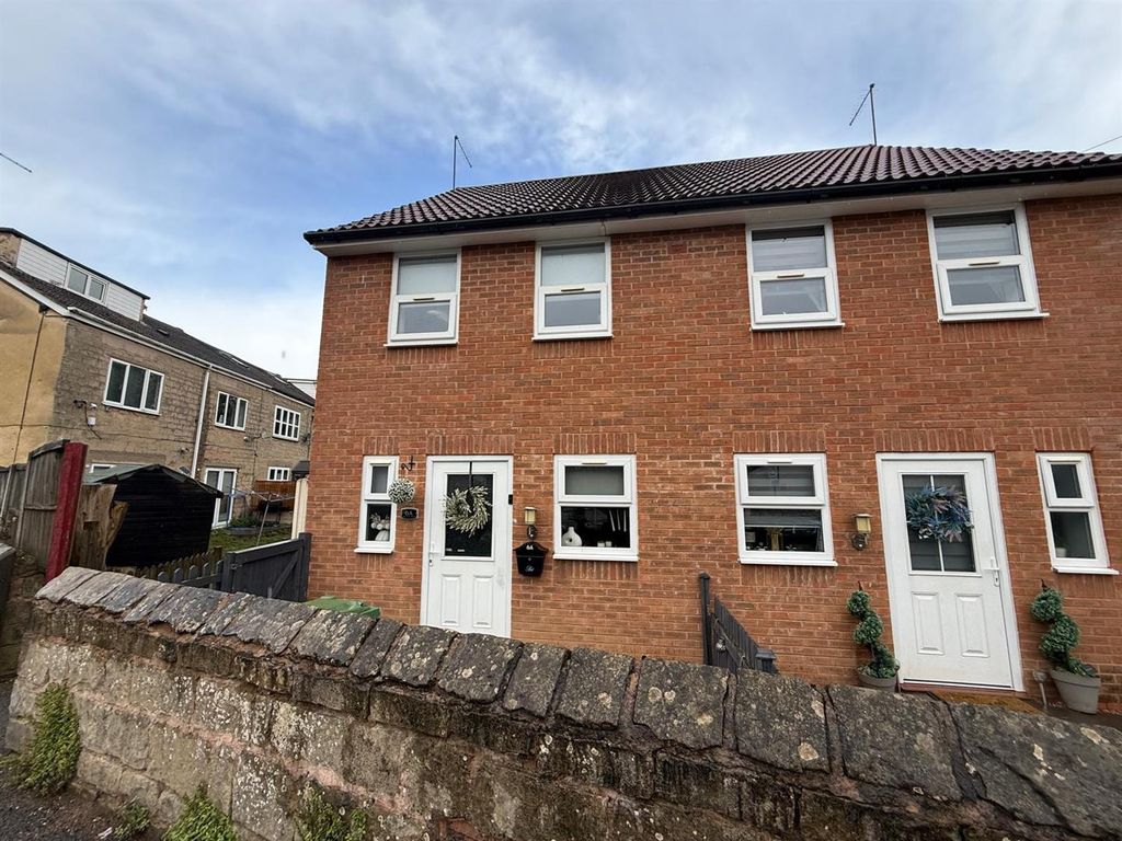 Property photo 1 of 11 6Afront.Jpeg