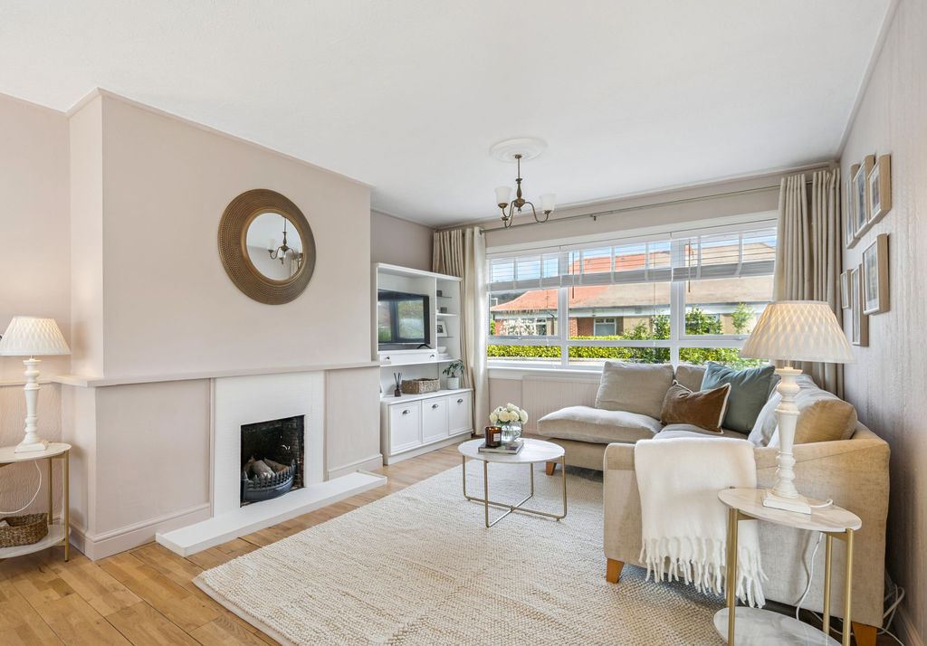 Property photo 3 of 30