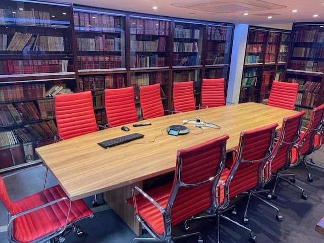 Property photo 3 of 16 External Meeting Room
