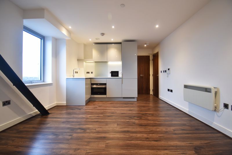 Property photo 1 of 11 Photo 14