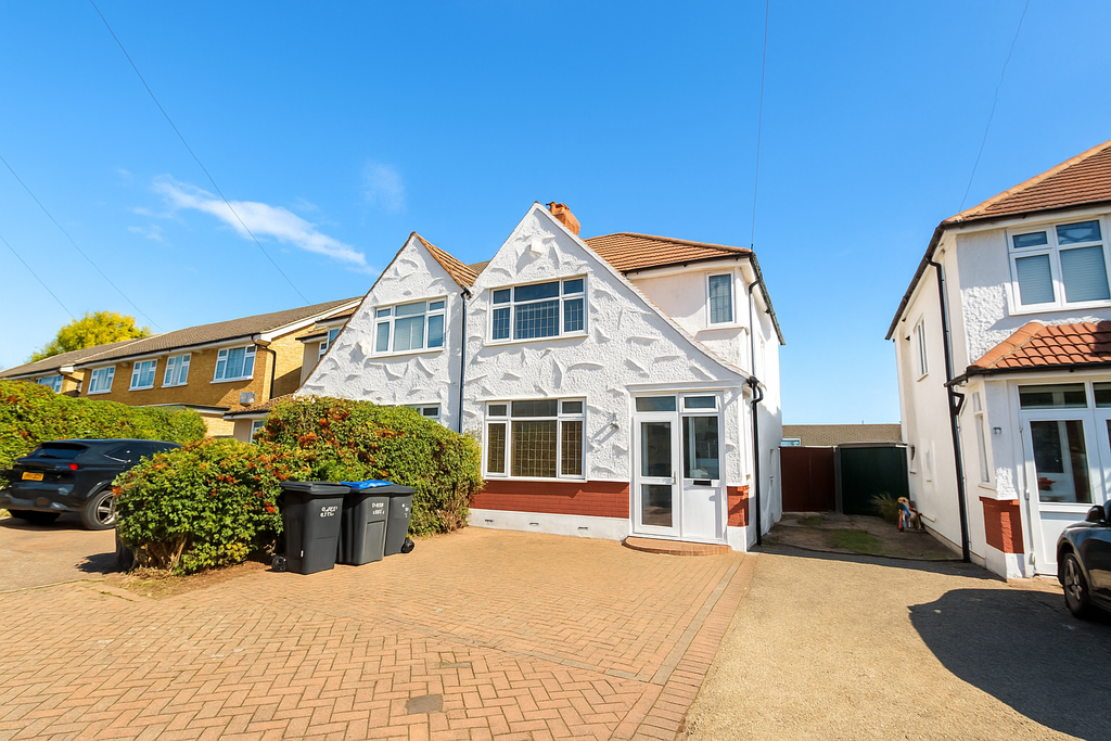 Property photo 3 of 9