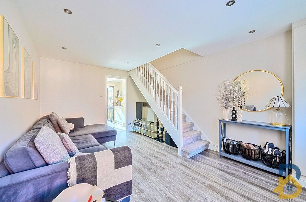 Property photo 3 of 10 Picture No. 31