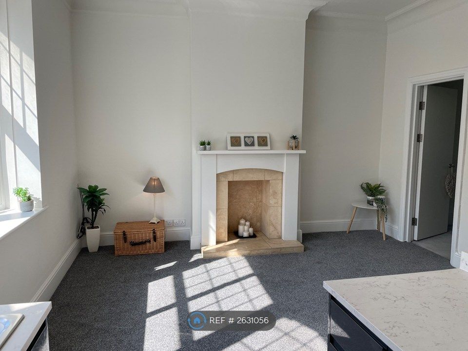 Property photo 3 of 5