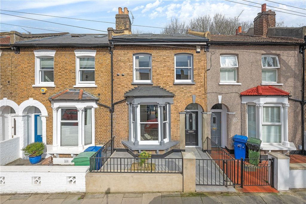 Property photo 1 of 20 Picture No. 08