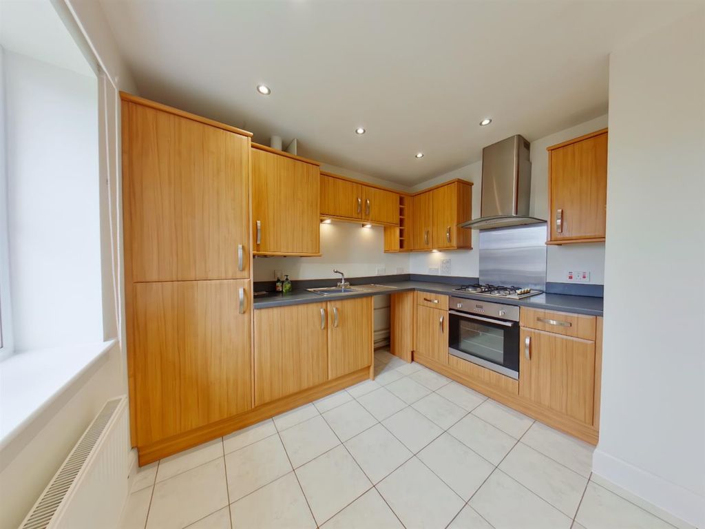 Property photo 3 of 7 Kitchen Pic.Jpg