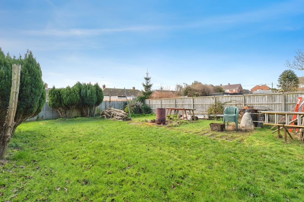 Property photo 3 of 13