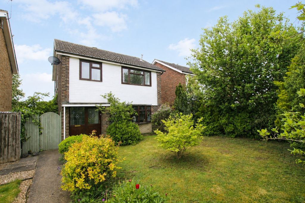 Property photo 1 of 12