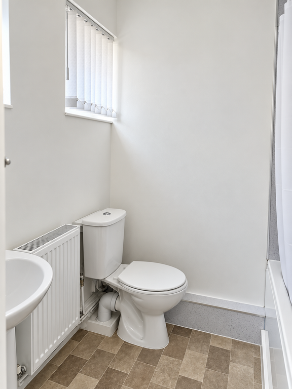 Property photo 3 of 4
