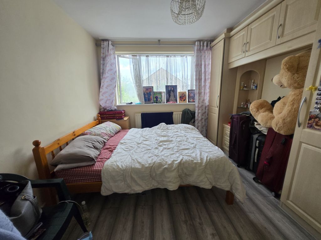 Property photo 1 of 1