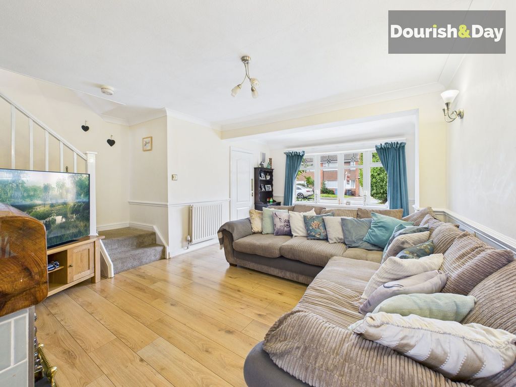 Property photo 2 of 26