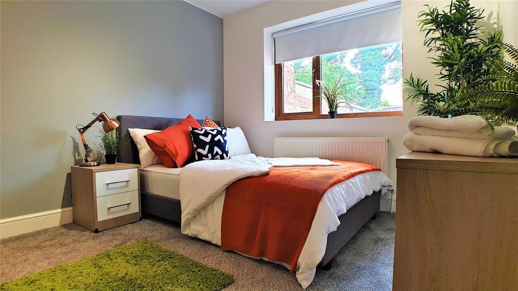 Property photo 1 of 9 5.Jpg