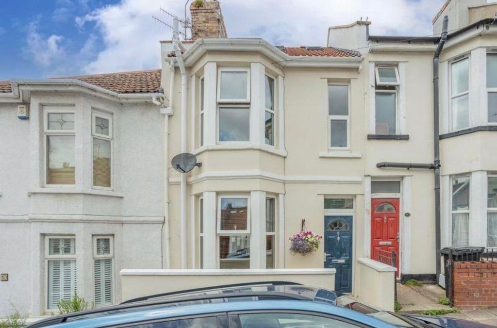 Property photo 2 of 24 Picture No. 38