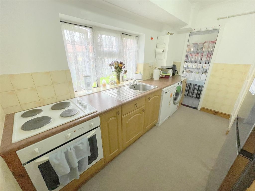 Property photo 3 of 12 Img_0218.Jpeg