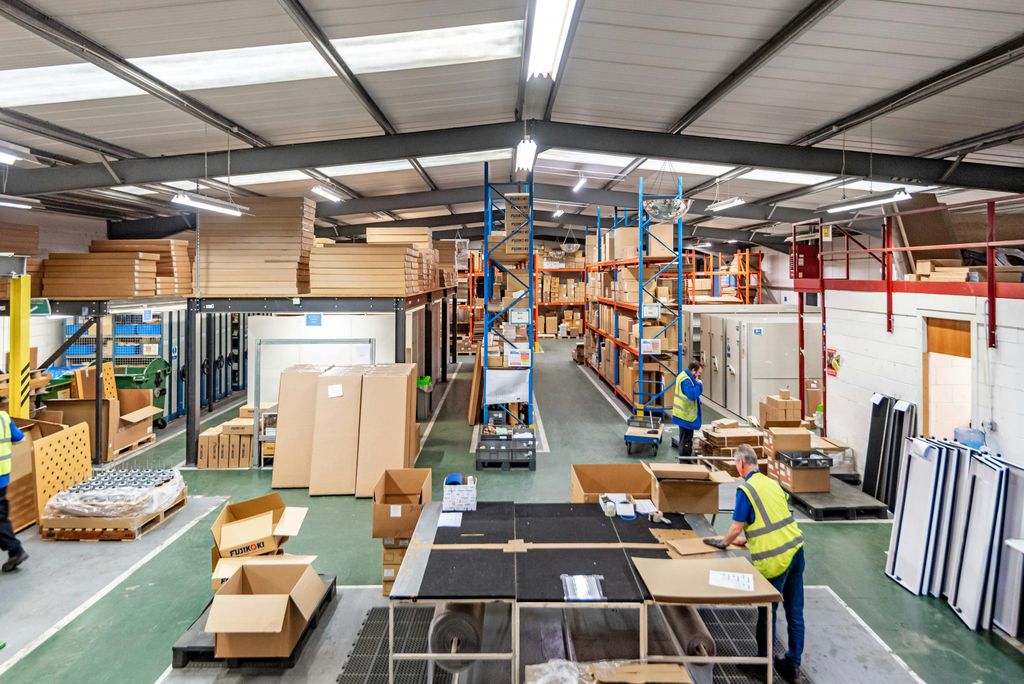 Property photo 2 of 9 16 Grange Road, Livingston Compressed (48 Of 97).Jpg