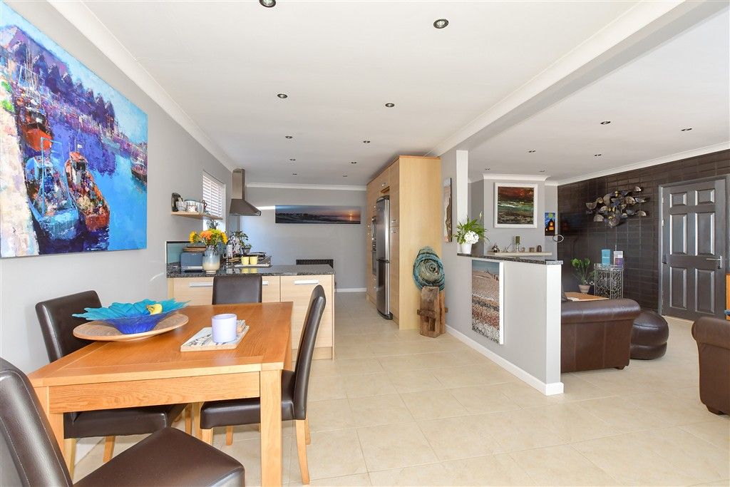 Property photo 3 of 19 Kitchen/ Diner