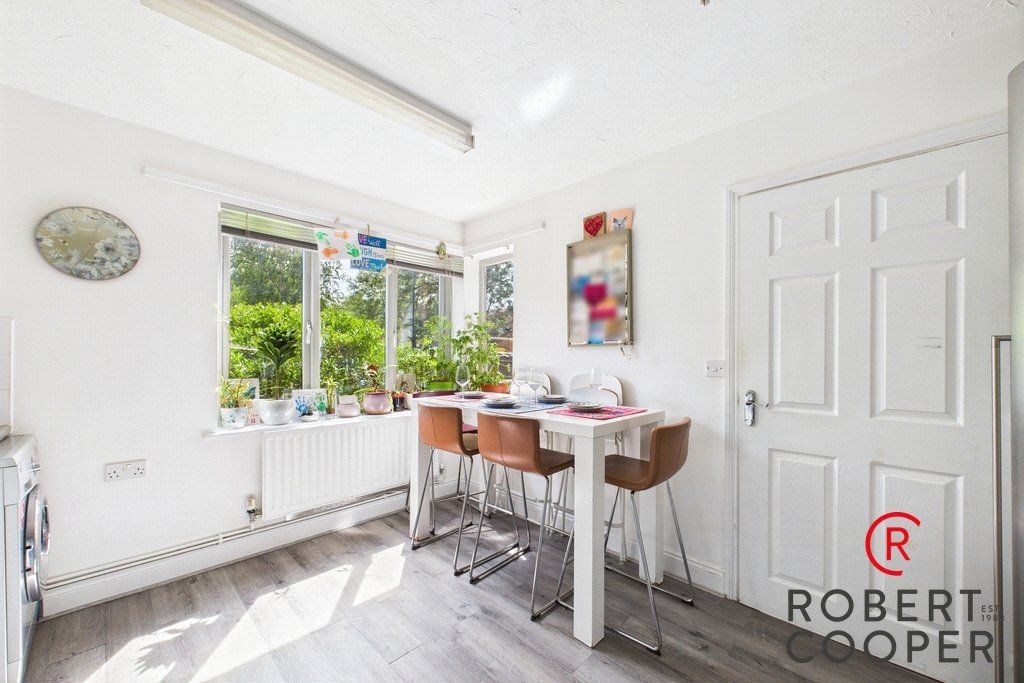 Property photo 3 of 10 Picture No. 13