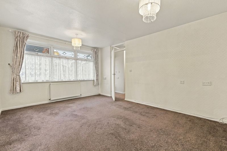 Property photo 2 of 18 Photo 11