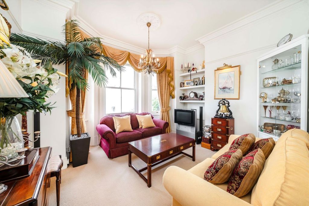 Property photo 2 of 6