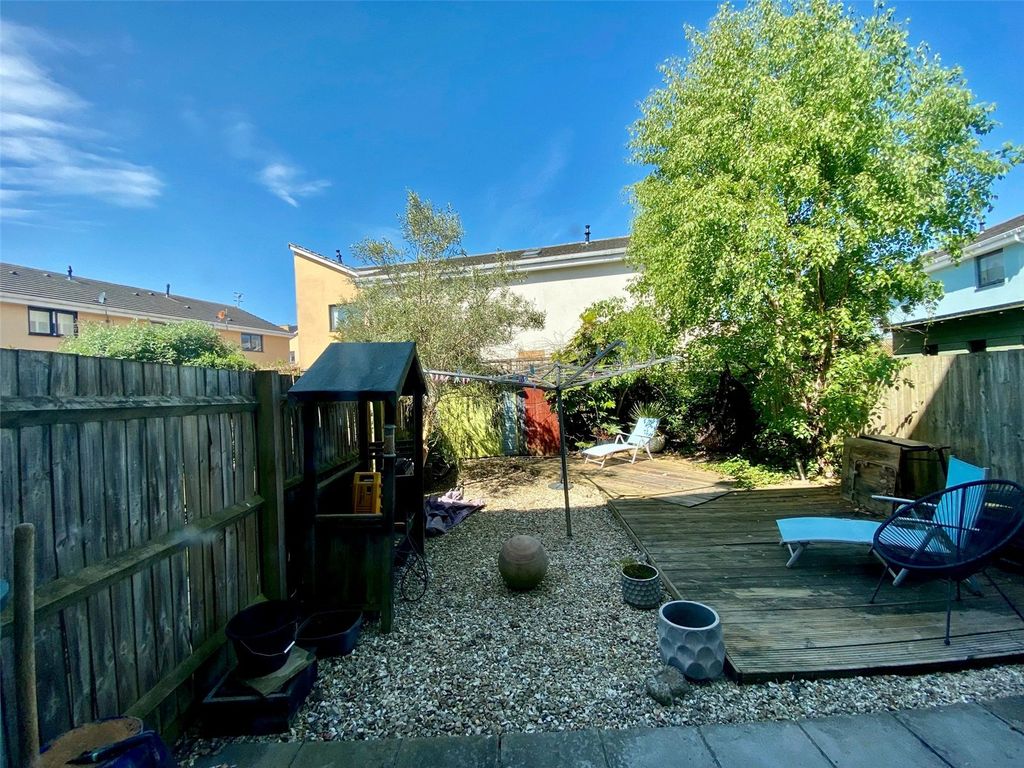 Property photo 2 of 15 Picture No. 25