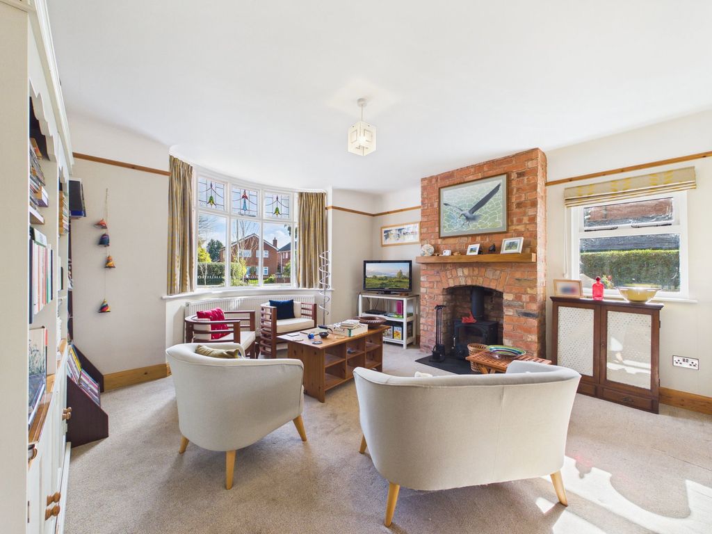 Property photo 3 of 32